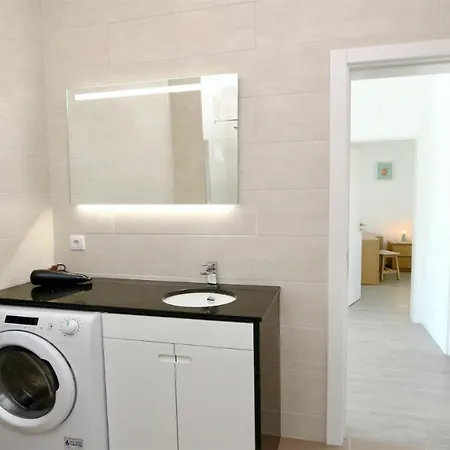 Appartement Marina Algarve-cleverdetails, Located On The Marina Close To Main Amenities