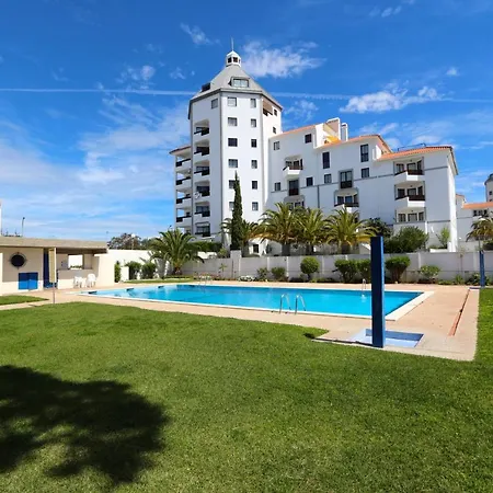 Marina Algarve-cleverdetails, Located On The Marina Close To Main Amenities Appartement *