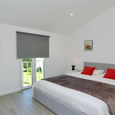 Marina Algarve-cleverdetails, Located On The Marina Close To Main Amenities